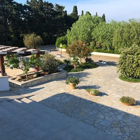 Tenuta Turchi Nonno Brizio B&B